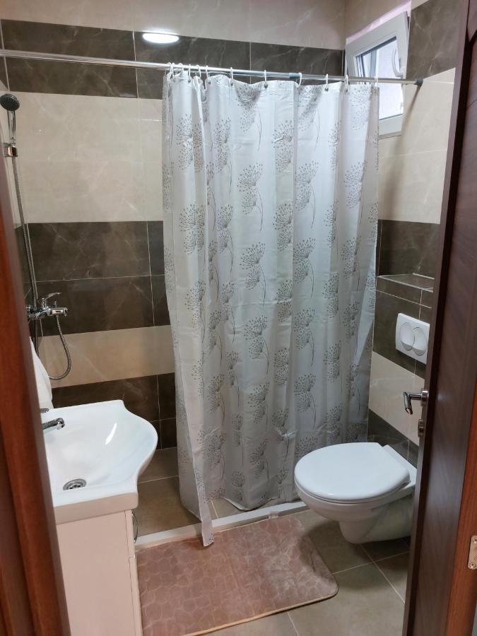 Apartmani Marija Vrdnik Exteriör bild